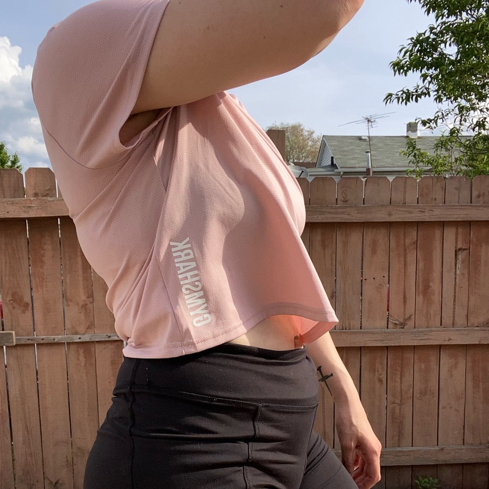 Gymshark pink tshirt 💕